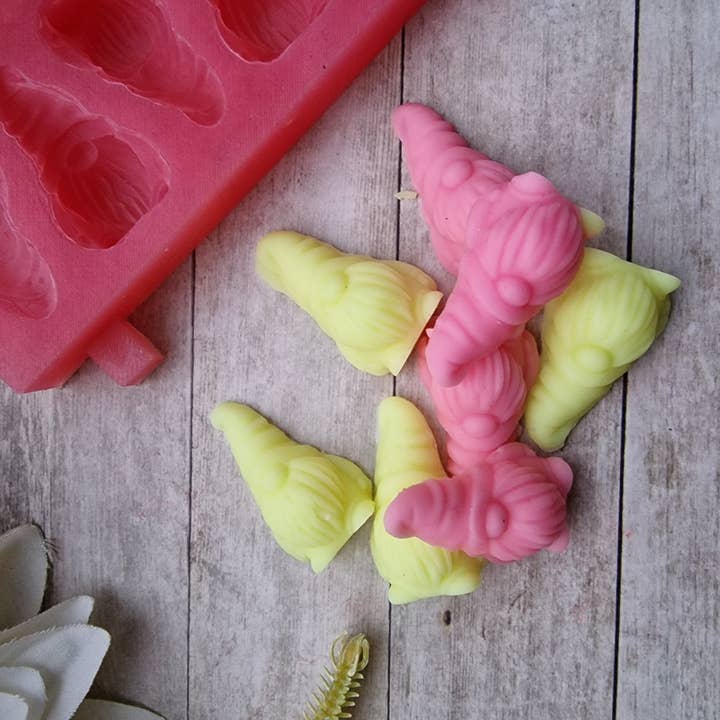 The Mould King - Wholesale Craft Supplies - Gonk 3D Wax Melt Sample Scoopie Mould Christmas Gnome Melts3