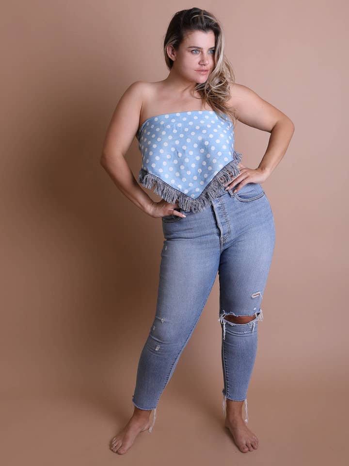 Bandana triangulaire à pois pour la vente par Leto Accessories