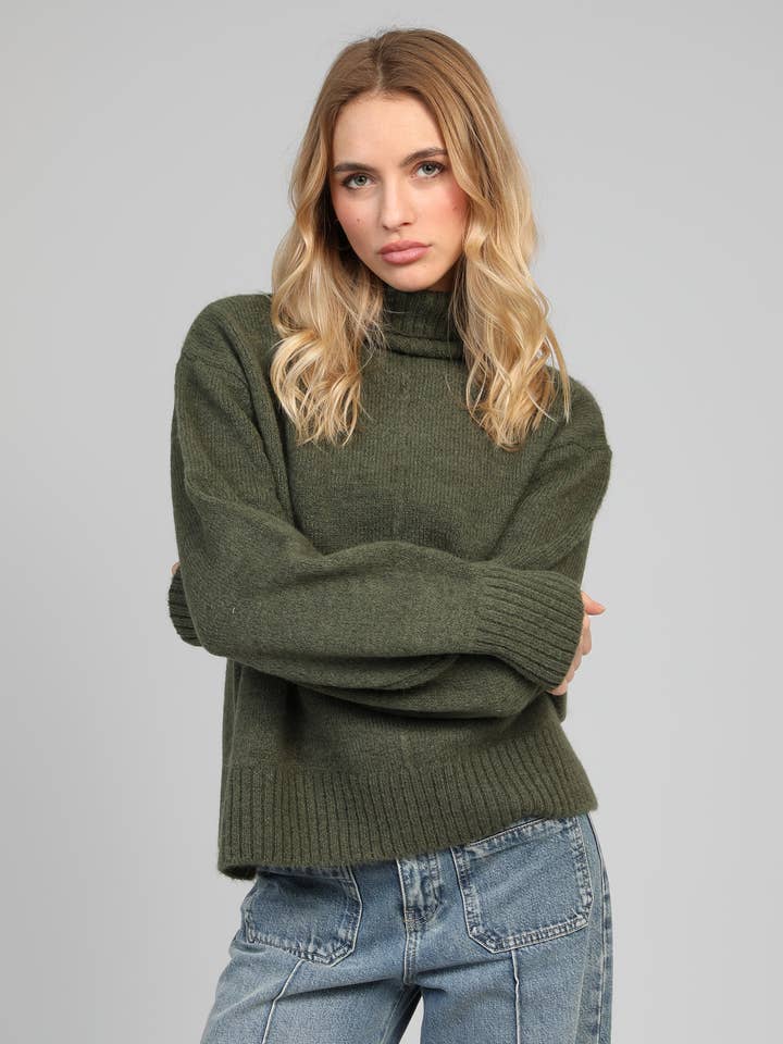 KHAKI LIPY SWEATER for wholesale by An'ge