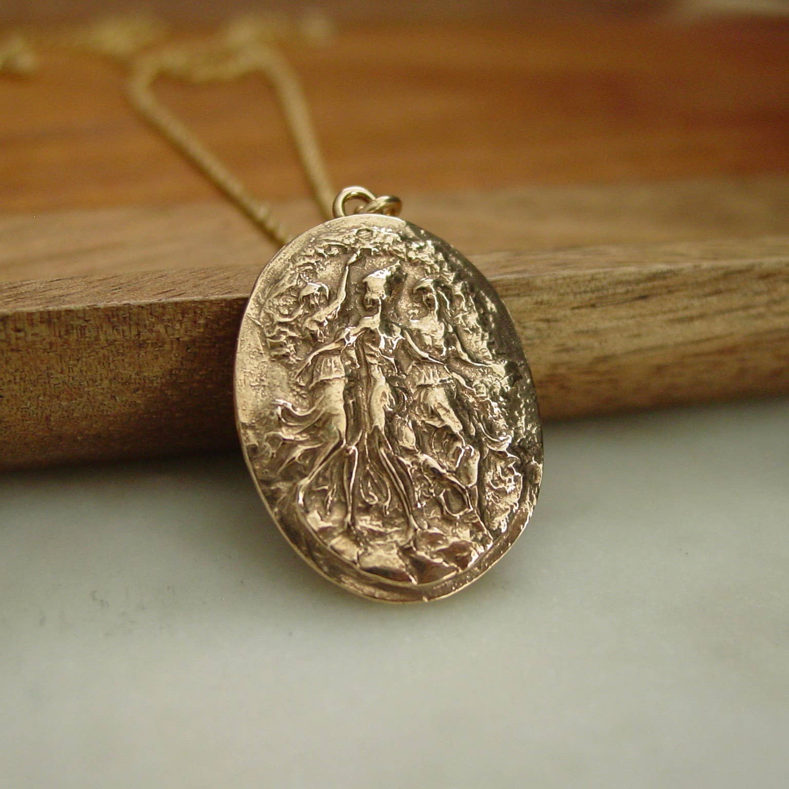 Vis a Vis Jewelry - Wholesale Pendant/Charm Necklace - The Three Graces Necklace3