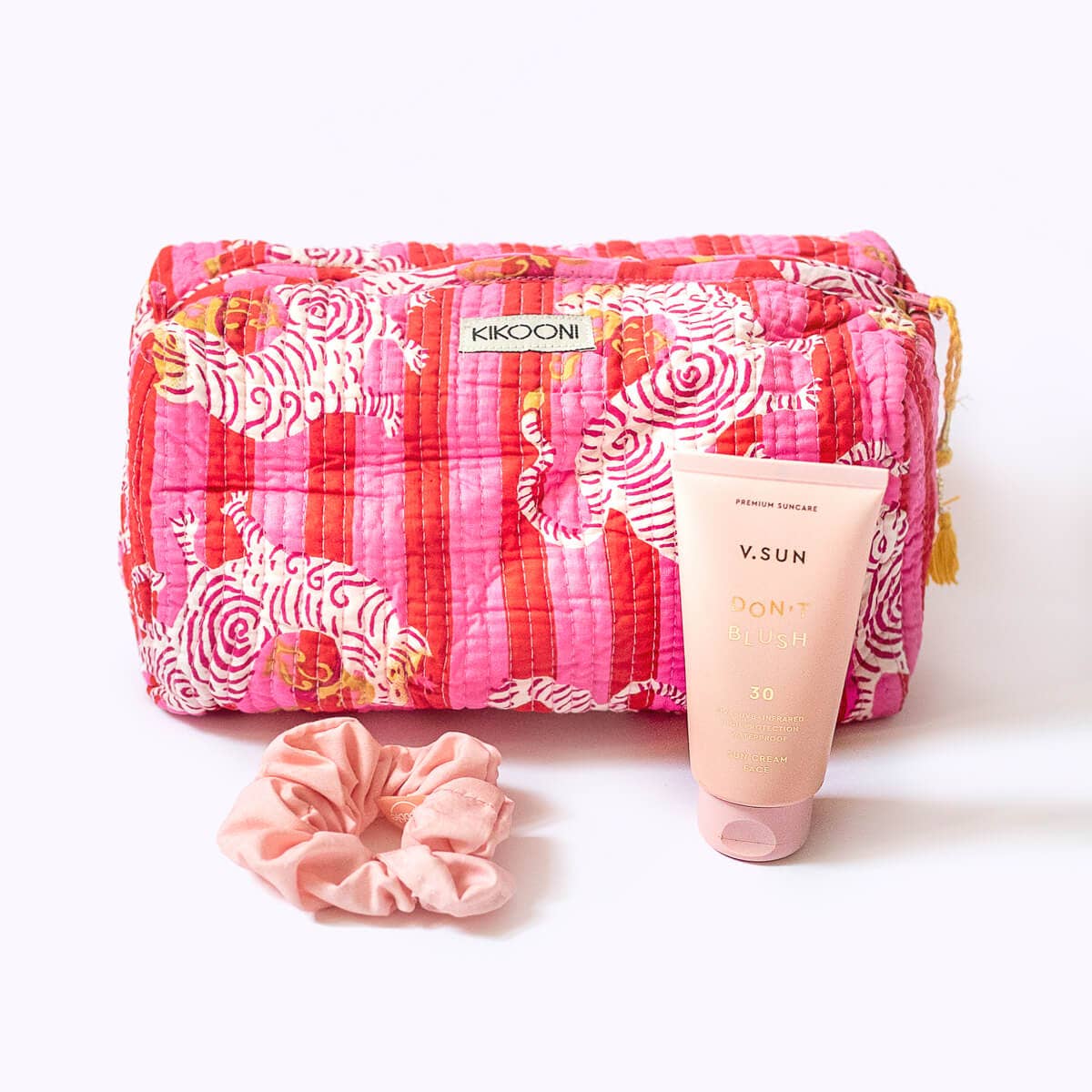 kikooni - Wholesale Makeup/Cosmetic Bag - Handmade cosmetic bag "Mysty Dragon - Love"1