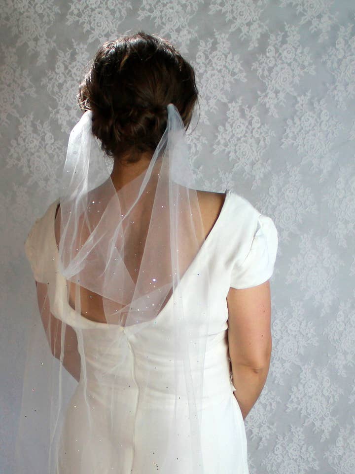 Funkelnder drapierter Boho-Brautschleier/Weicher Glitzertüllschleier für den Großhandel von Rose Red Bridal