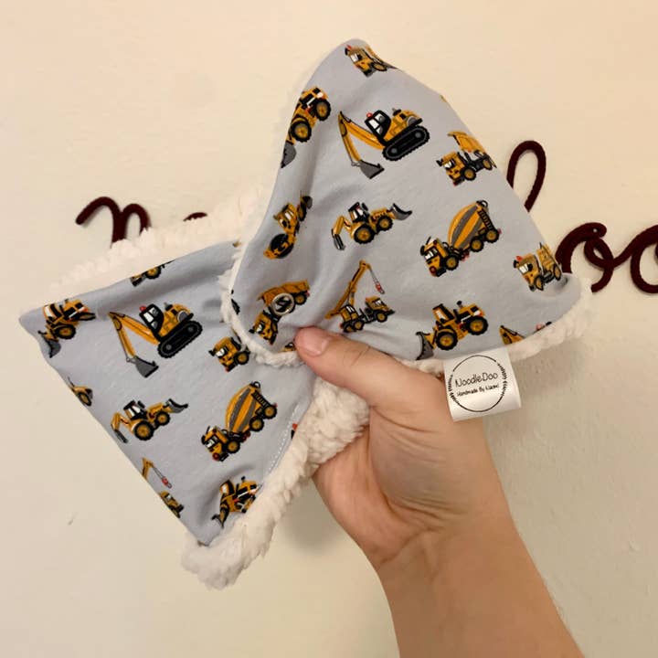 Snood pour enfants en polaire douillette pour la vente par NoodleDoo Handmade