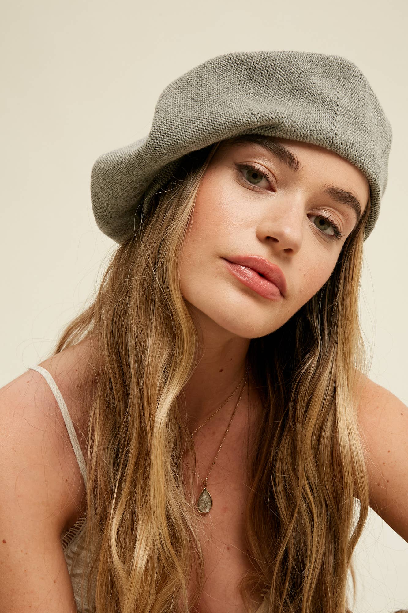 Listicle - Vendita all'ingrosso Basco - Donna - Berretto in Maglia Morbida LH0106