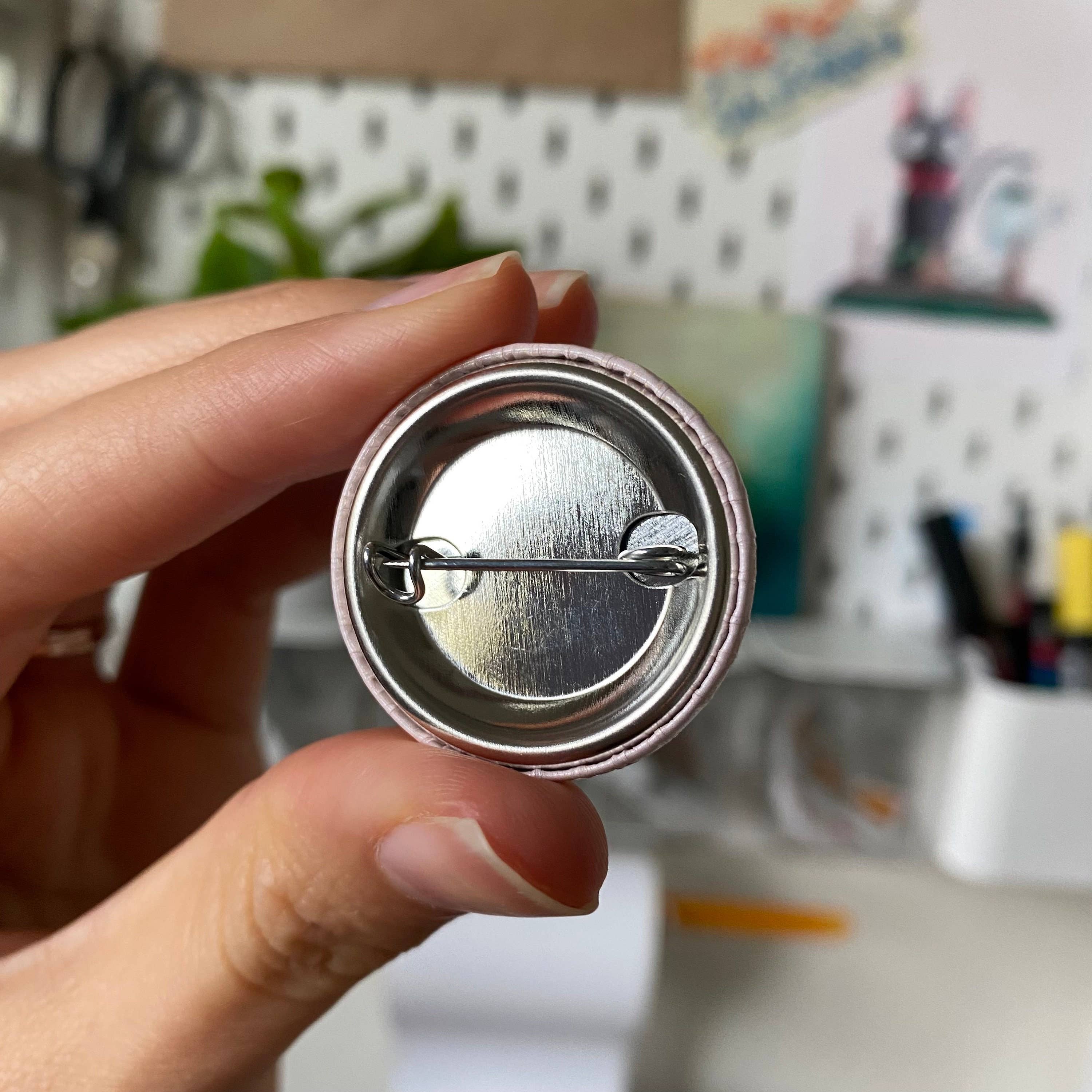 Hay Design Co. - Wholesale Lapel Pin/Button - Floral Uterus Pin | Flower Feminist Button5