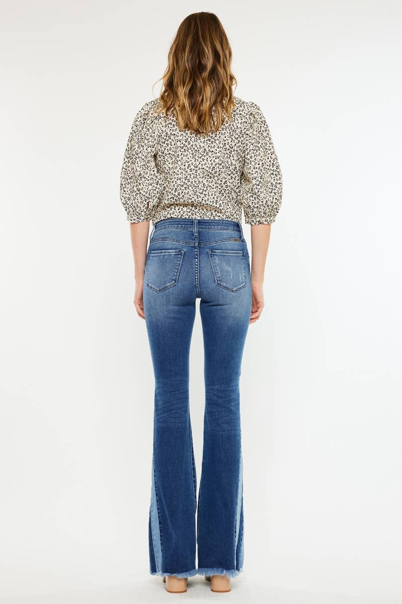 MOYEN OUVRIR LE PAQUET DÉTAIL DE PIÈCE JEANS ÉVASÉS-KC2512M en vente sur Faire7