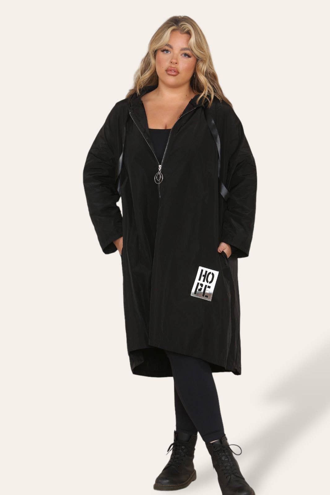 Miss Bold - Wholesale Raincoat - Women's - Oversized Hooded Rain Mac4