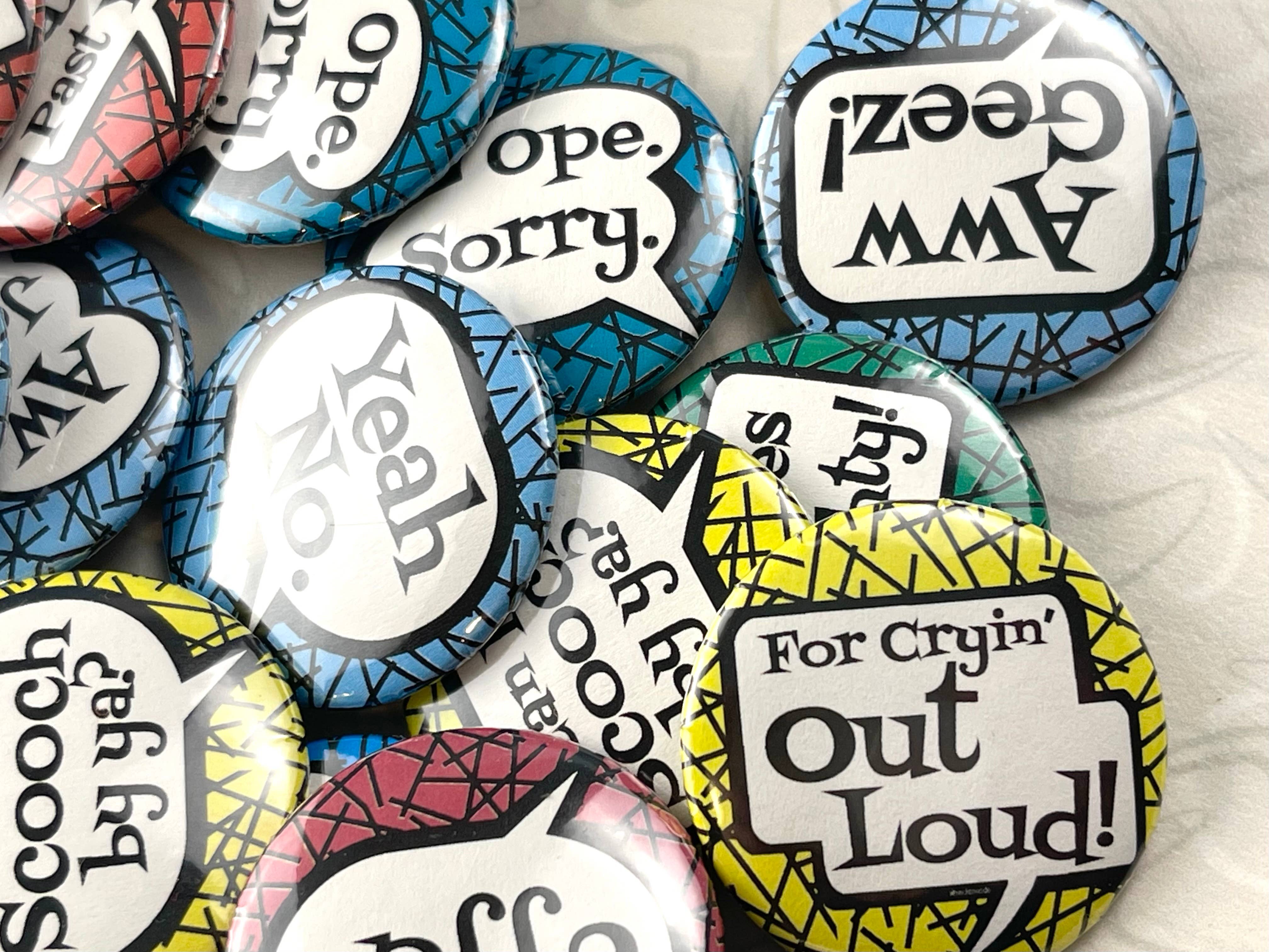 Beckamade - Wholesale Lapel Pin/Button - 18 Comic Style Midwest Sayings  1.25 inch Round Button Pins3