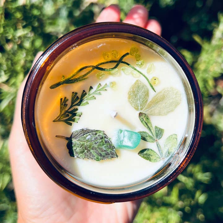 Organic Mint Aromatherapy Soy Candle | 100% Essential Oil for wholesale by Madge