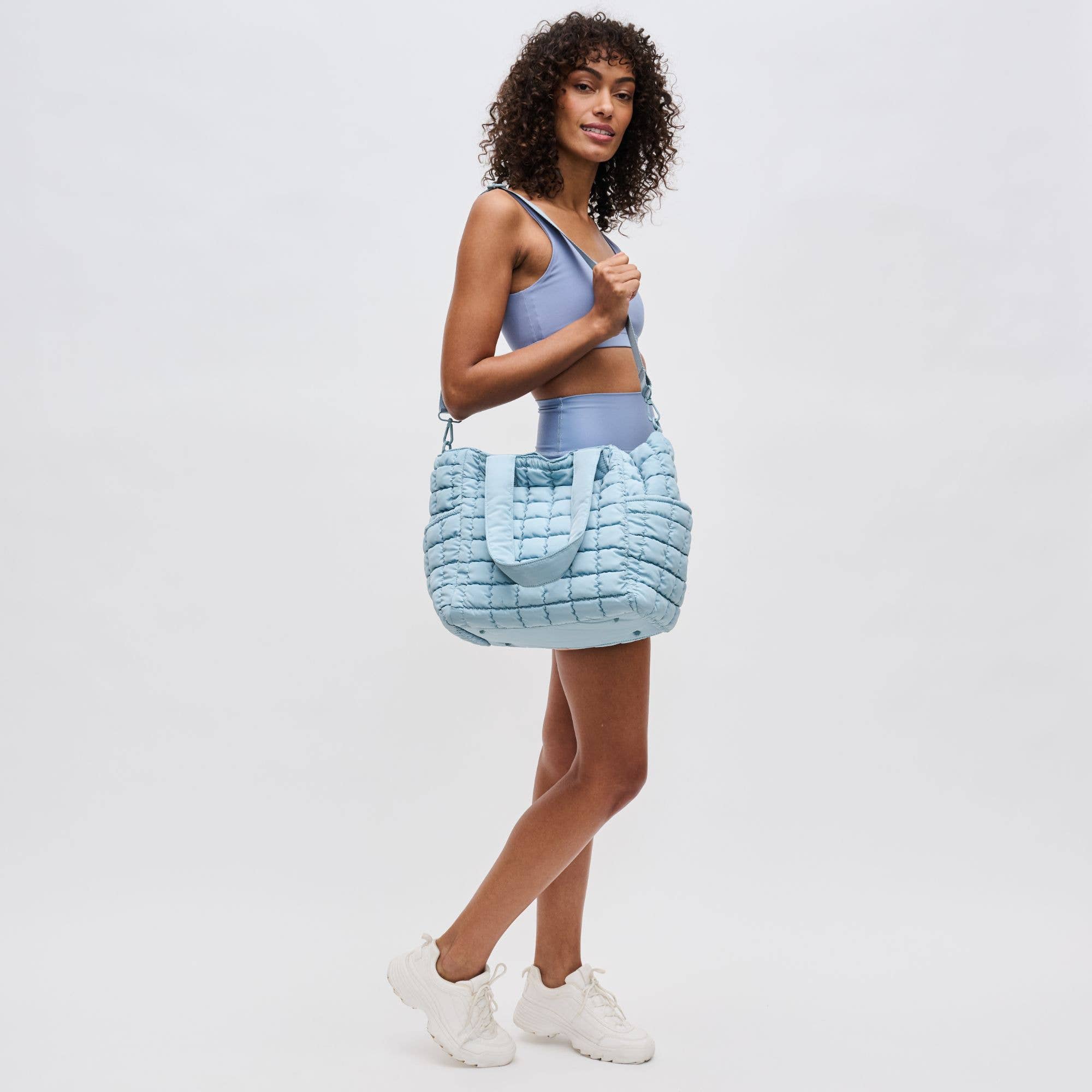 Sol and Selene - Wholesale Draagtas - Dames - Dreamer Gewatteerde Puffer Nylon Tas50