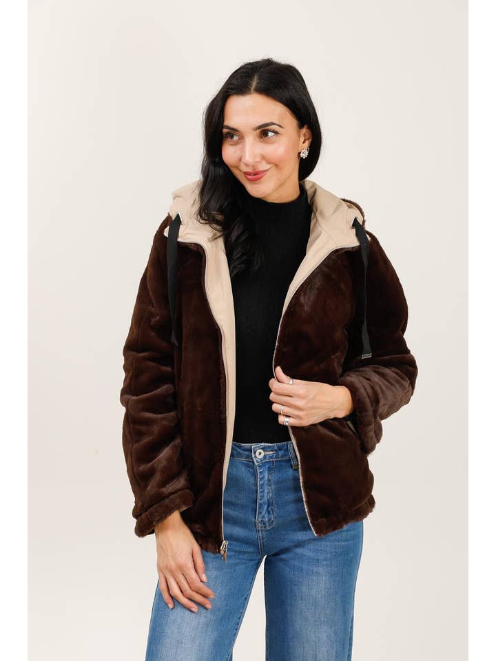 Attrait Paris - Wholesale Parka - Women's - Short hooded parka, reversible fur14