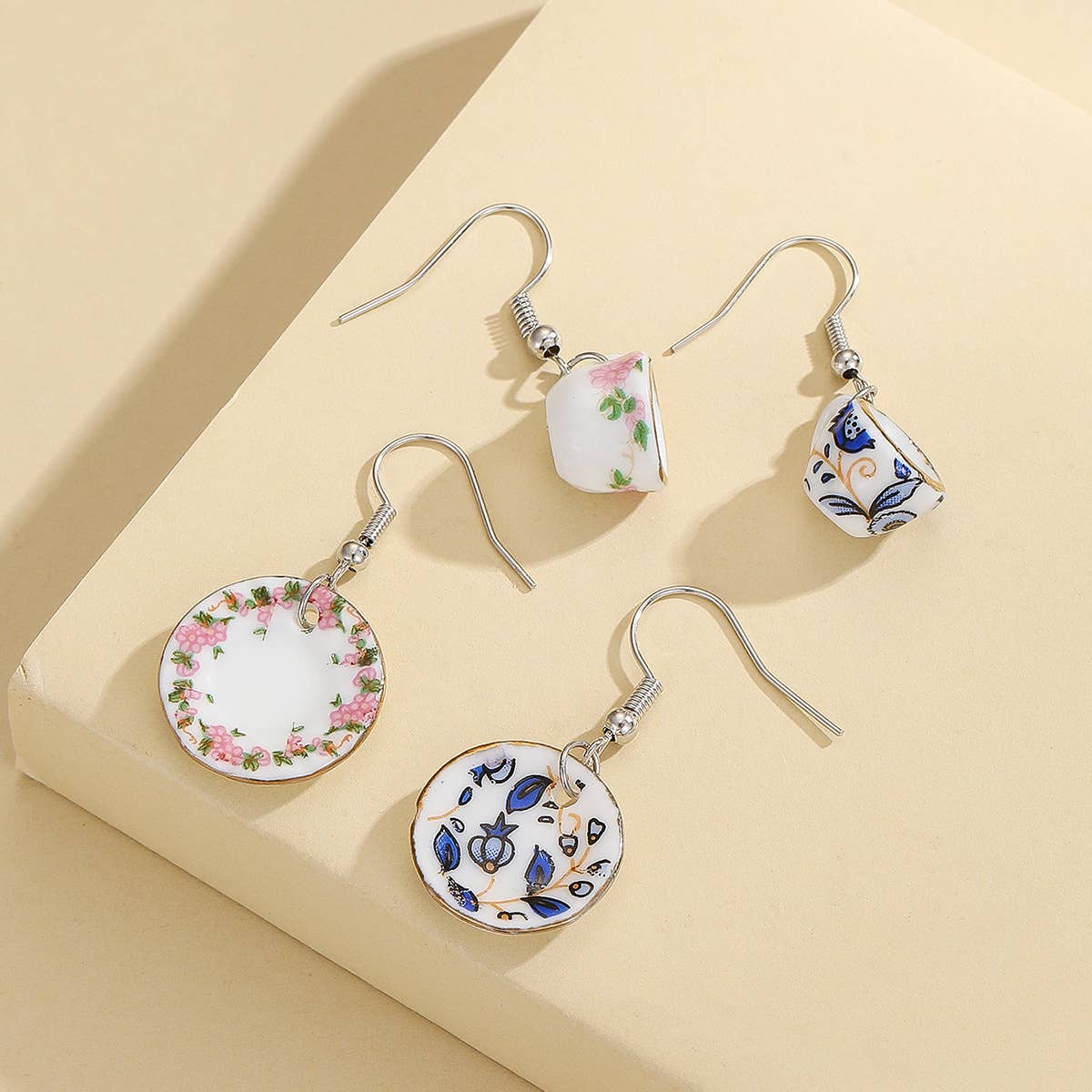 Tourtiwi - Wholesale Dangle Earrings - Charming Porcelain Style Teacup & Saucer Earrings12
