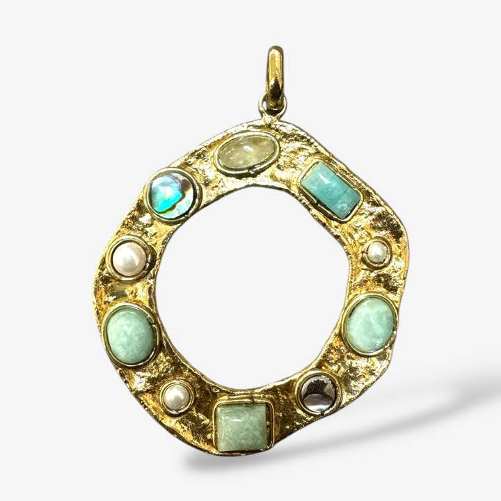 Samyra Pendant for wholesale by Koda Wearables