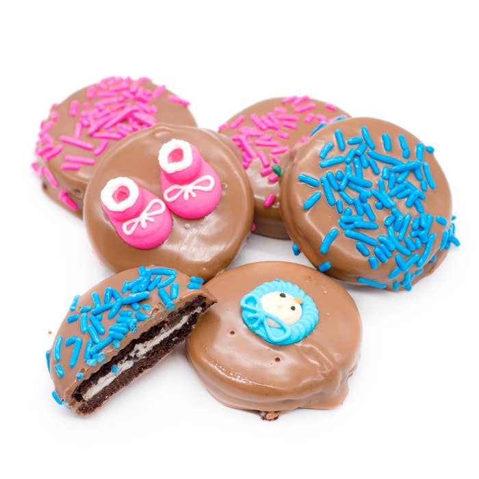 Oreos de chocolate com tema de bebê - embalado por atacado de Sweet Pete's Candy