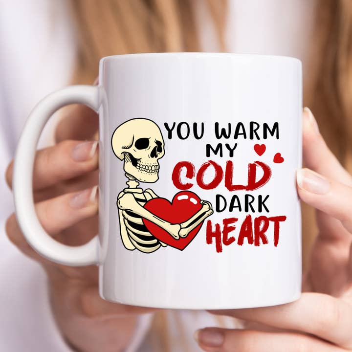 You Warm My Cold Dark Heart Valentinsdagskrus for engroshandel hos Mug Boss Inc.