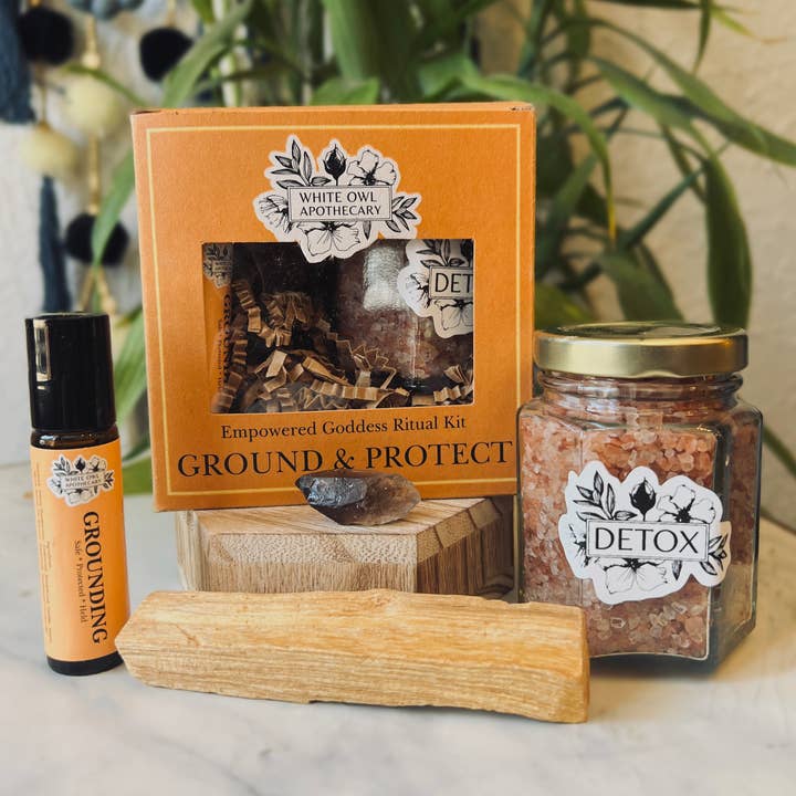 Set rituale della dea potenziata - Ground & Protect per la vendita all'ingrosso da parte di White Owl Apothecary