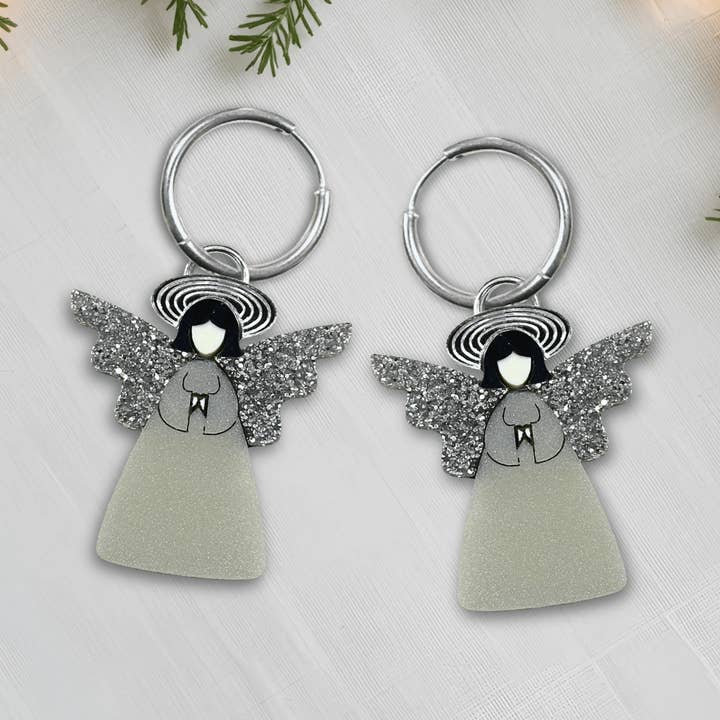 Kerstengel-hoepeloorbellen voor wholesale door Foxx & Ginger Jewellery