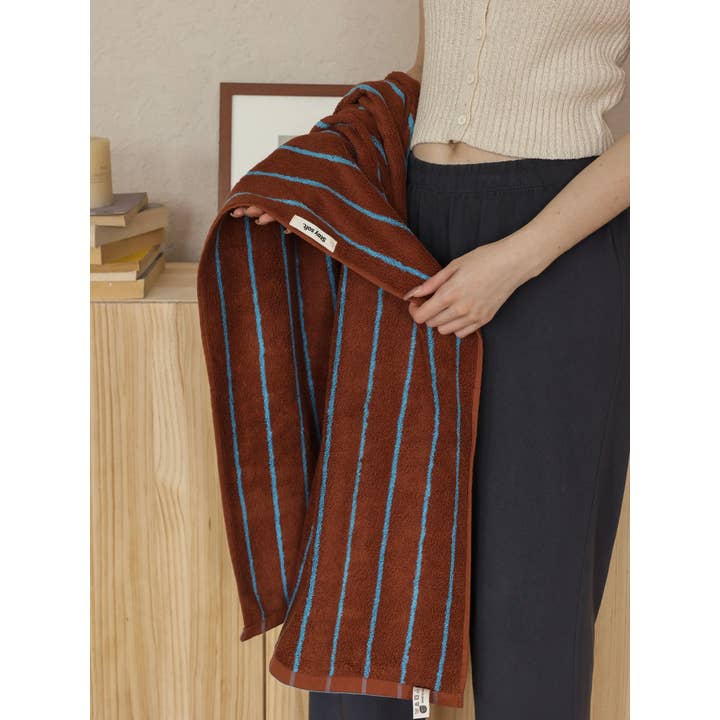 INSPECIAL HOME - Wholesale Bath Towel - 100% Cotton Retro Earthy-tone Pinstripe Soft Plush Towel 25