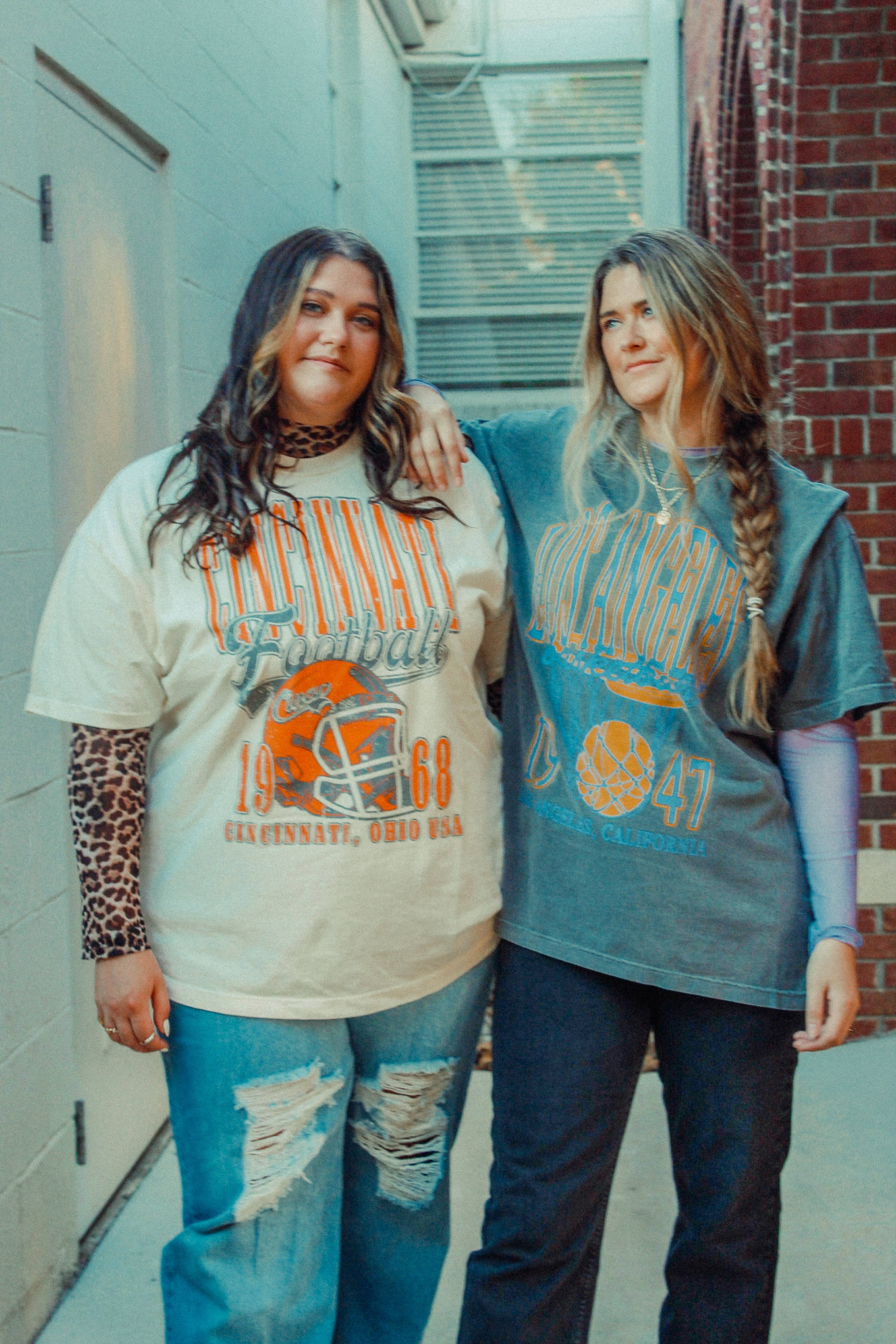 The Clandestine Underground - Vente T-shirt sérigraphié – unisexe - T-shirt surdimensionné Cincinnati Football Vintage des années 905