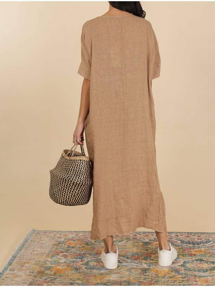 la maison des fibres naturelles - Wholesale Dress - Women's - Long dress v-neck 62733 100% linen56