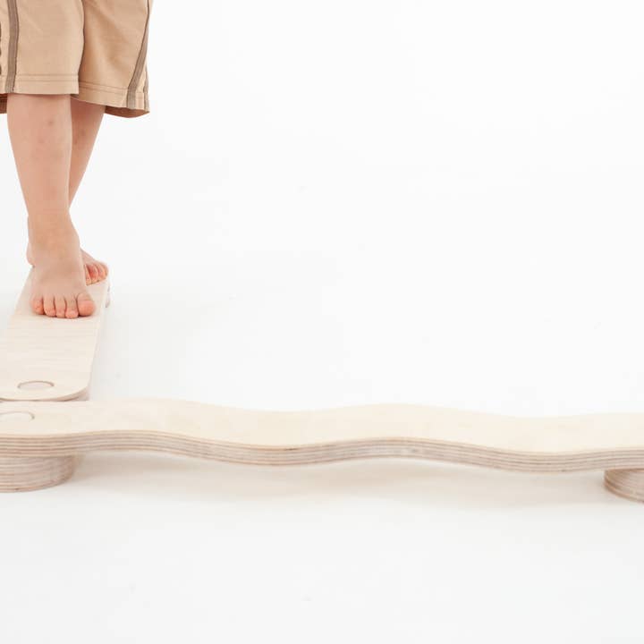 HappyMoon - Wholesale Wood Toy - Kids - PELTES® balance beams, Montessori Toy, Balance Board1