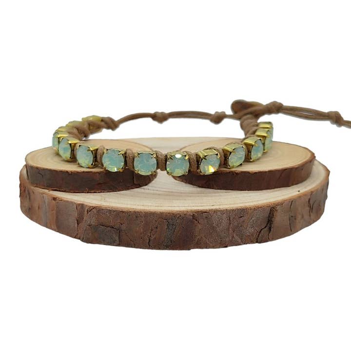 Grands bracelets à chaîne en cristal - Opale chrysolite pour la vente par QUÉ MÁS JEWELS