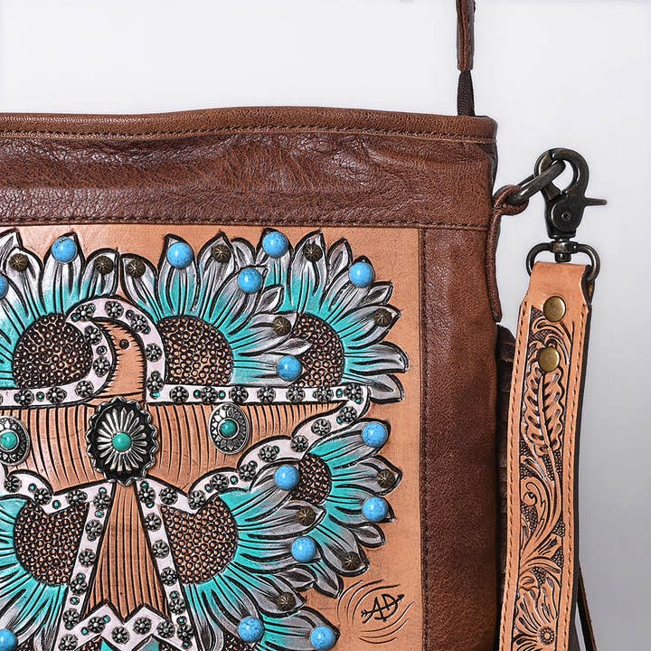 LS Western - Wholesale Messenger Bag - Women's - ADBG1633 Leather Thunderbird Messenger Bag with Turquoise Accents, Fringe & Tooled Strap3