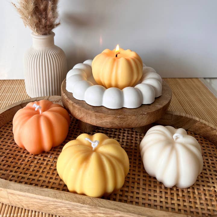 Studio Rein - Wholesale Novelty candle - Pumpkin Decorative Pillar Candle, Soy Wax1