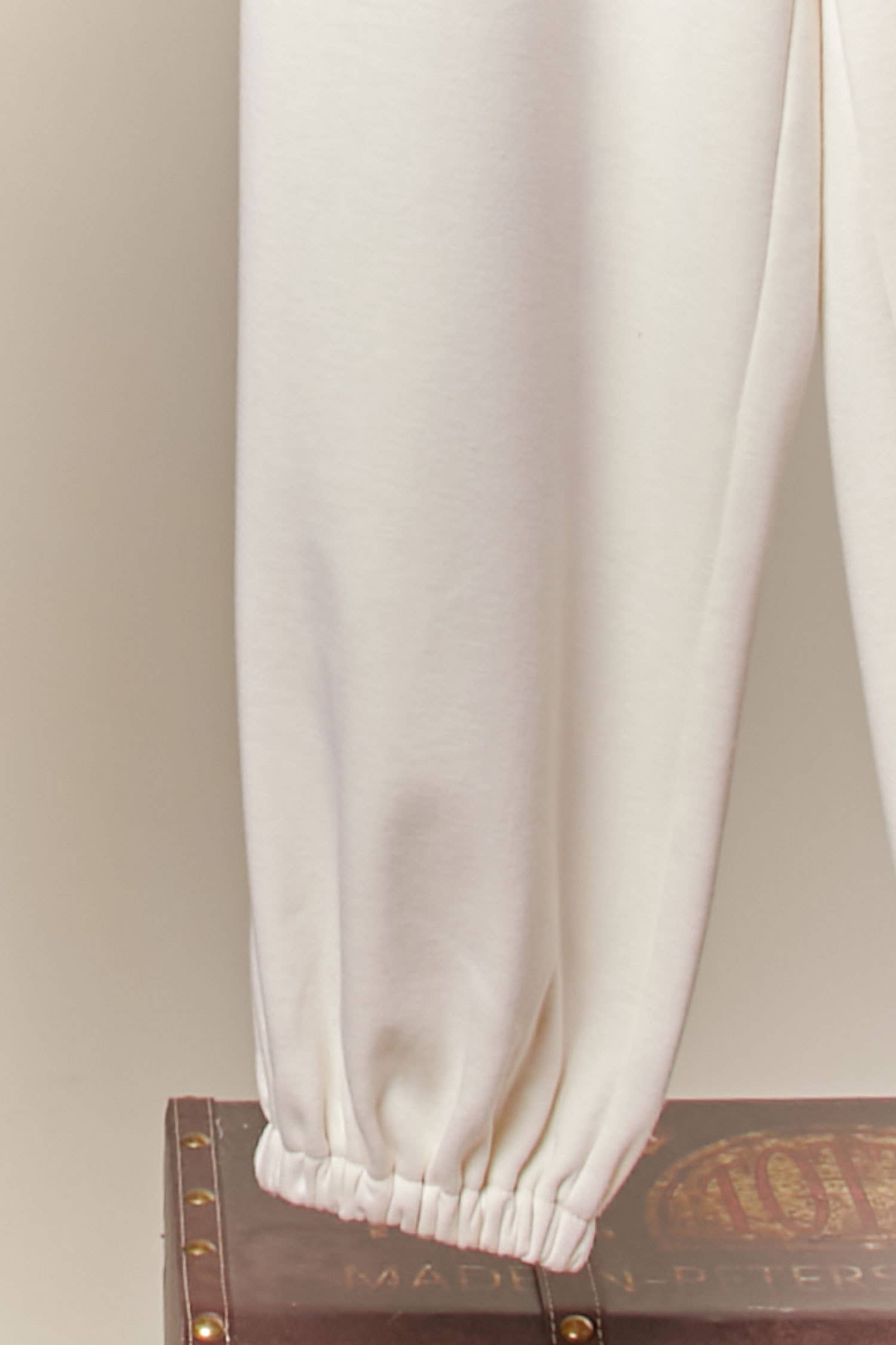 Mello. - Wholesale Pants - Women's - Christmas Pants with Lettering4