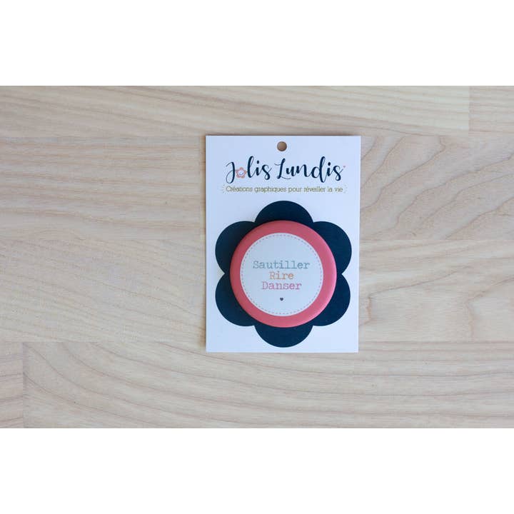 jolislundis - Wholesale Lapel Pin/Button - *Sautiller-Rire-Danser* Badge1