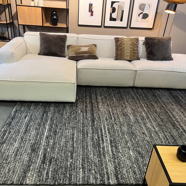 Labulbe Rug - Plain Antracite for wholesale by Carpet Scene