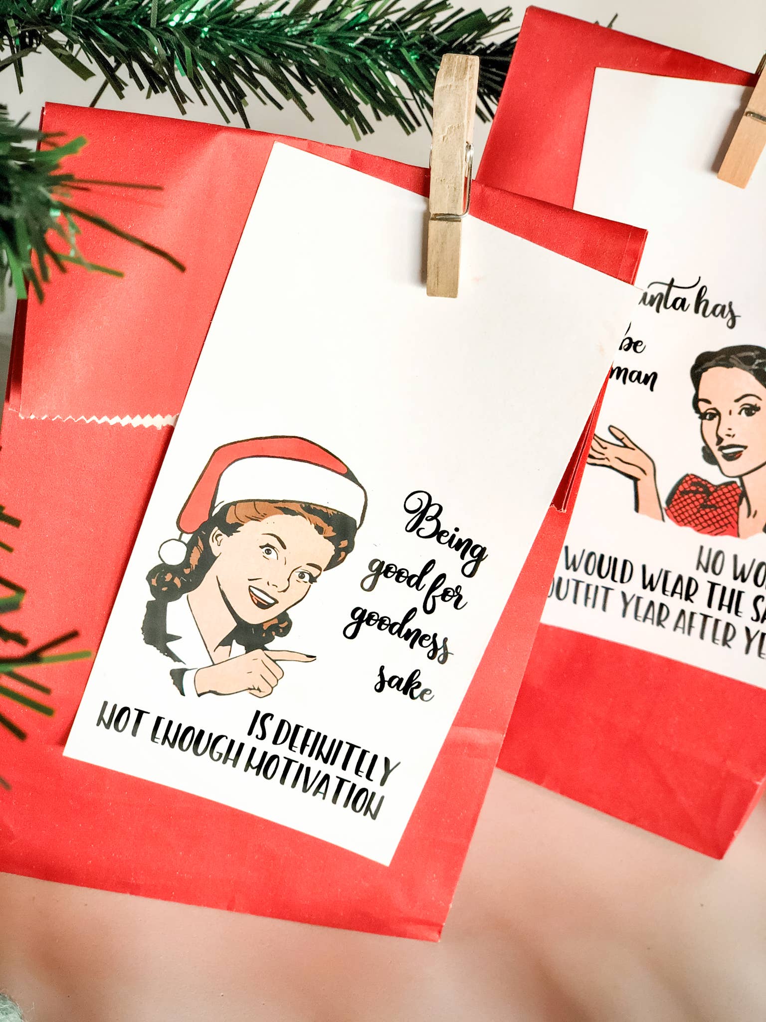 The Mad Padder - Wholesale Gift Bag Set/Pack - Witty Women Holiday Gift Bag Set - Retro Housewife Christmas7