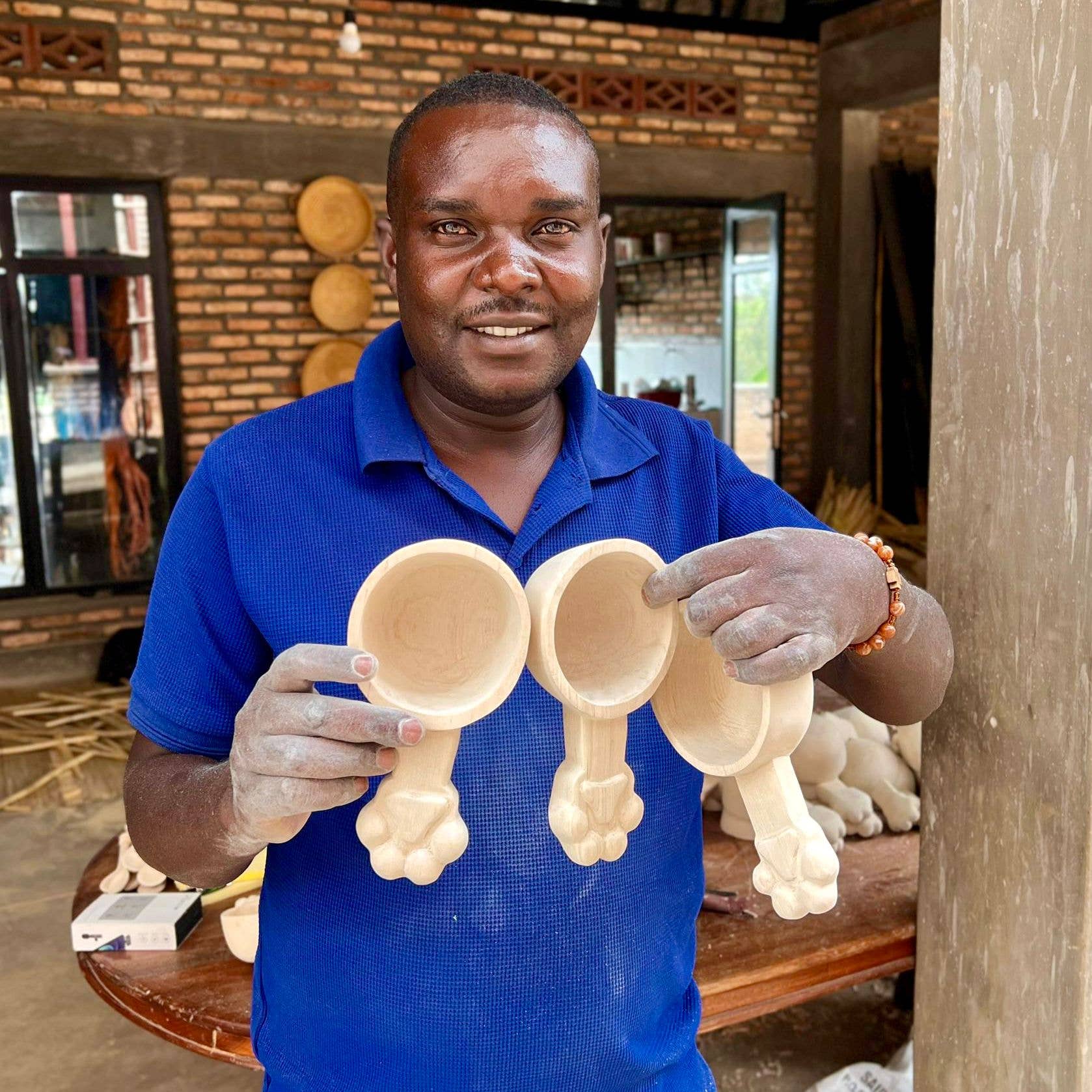 Azizi Life - Wholesale Pet Bowl - Cat/Dog - Hand-Carved Wooden Dog Scoop4