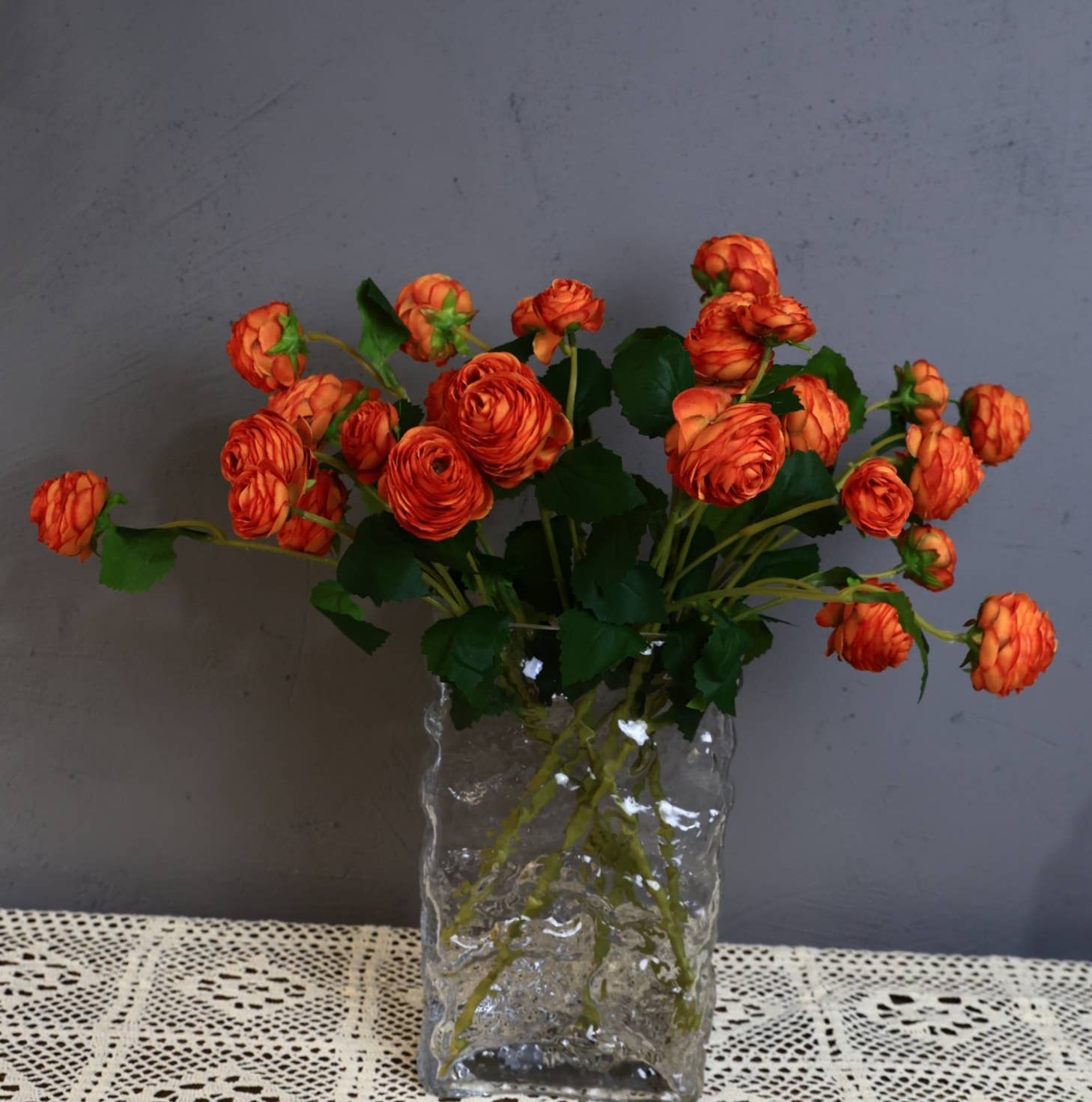 ACNITE(We cover U.S. import duties) - Vendita all'ingrosso Fiori finti - Rosa artificiale da 16,6 cm, rosa piccola a 3 teste, fiori finti4