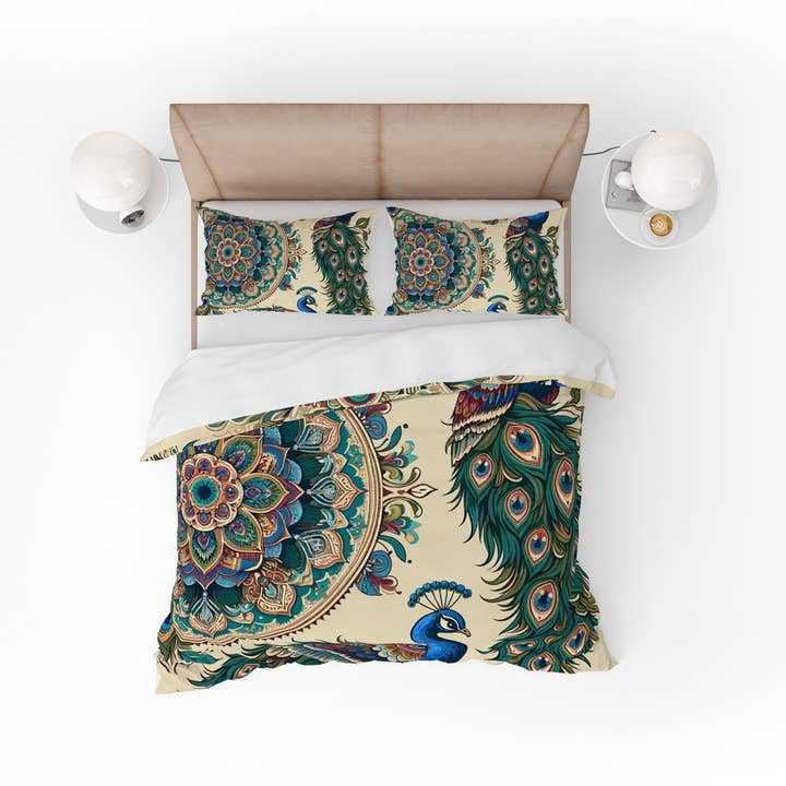 Ensemble de housse de couette réversible Bohemian Peacock Indian Mandala pour la vente par Adore India