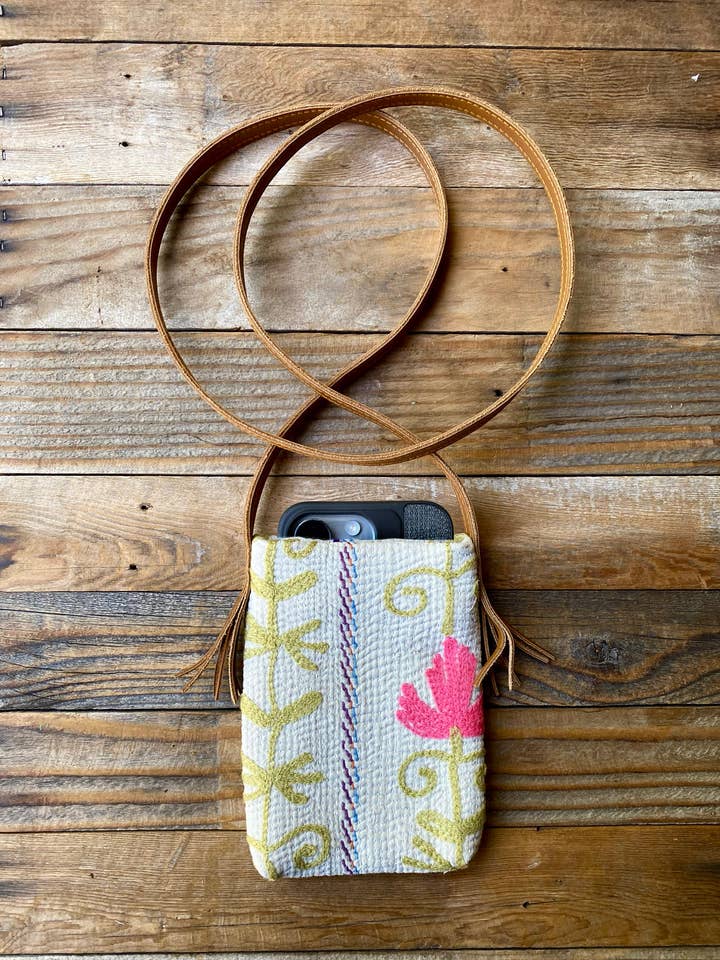 Belles boho mobilväska för wholesale av Belle's Nest