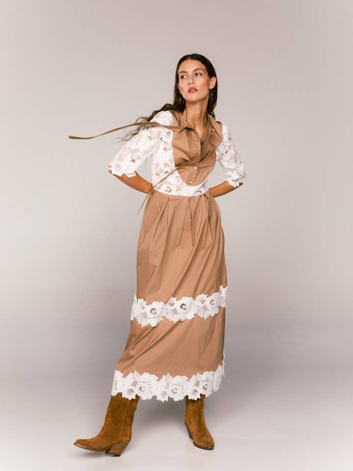 Vestido de tela y encaje para venta al por mayor de simona bonacci