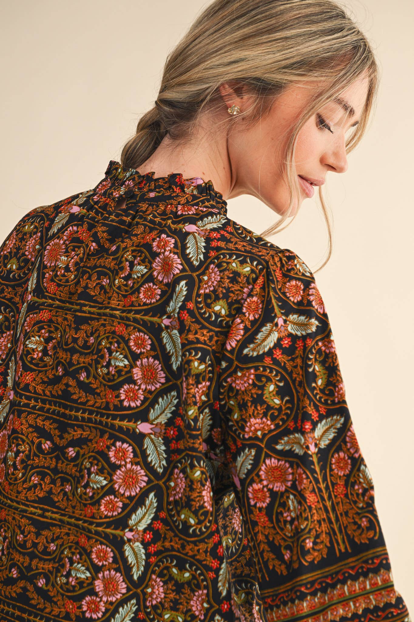 &MERCI - Wholesale Blouse - Women's - EXCLUSIVE FLORAL PRINT TOP WITH FLORAL TRIM MTP45287