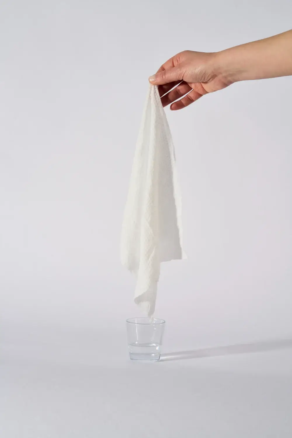 F.T.H. Food Technology Holding - Wholesale Face & Body Wipes - MINISAN - Safe Compressed Facial Towels (10 pieces)10