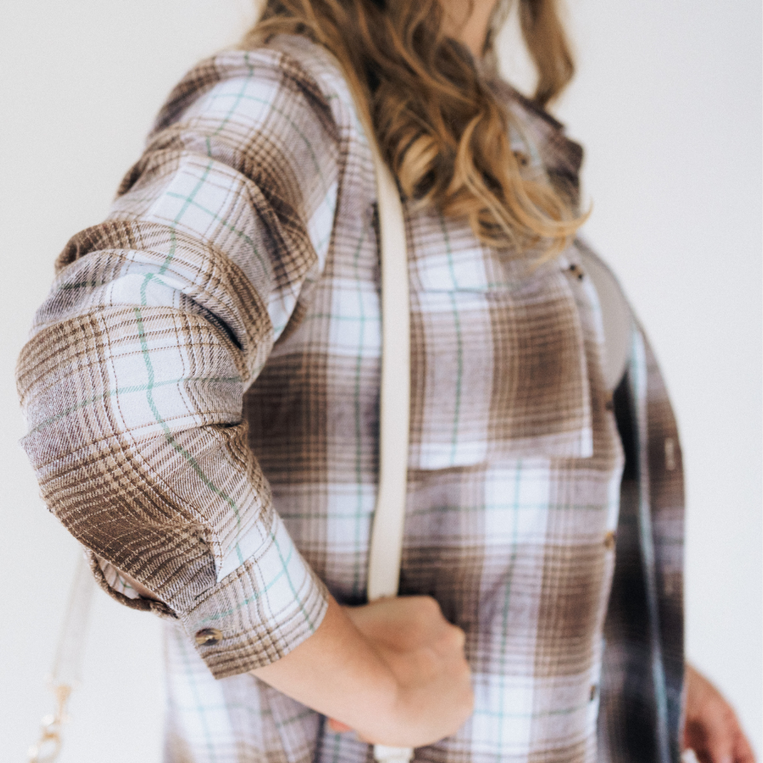 HAHA MAMA Clothing – wholesale Tröja med knappar – Unisex – Lätt brun flanell - Vuxen1