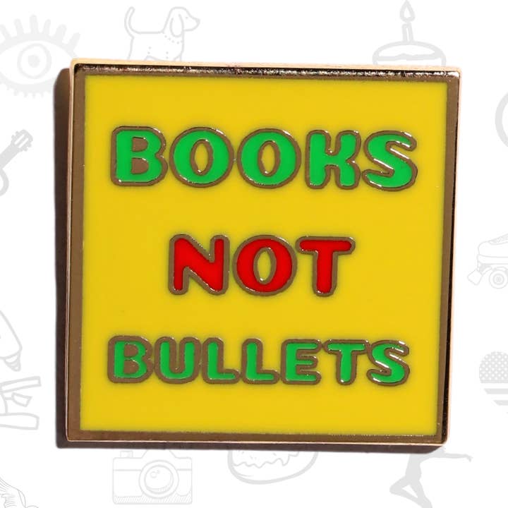 Bøger Ikke Kugler Emalje Pin for engroshandel hos Patches and Pins