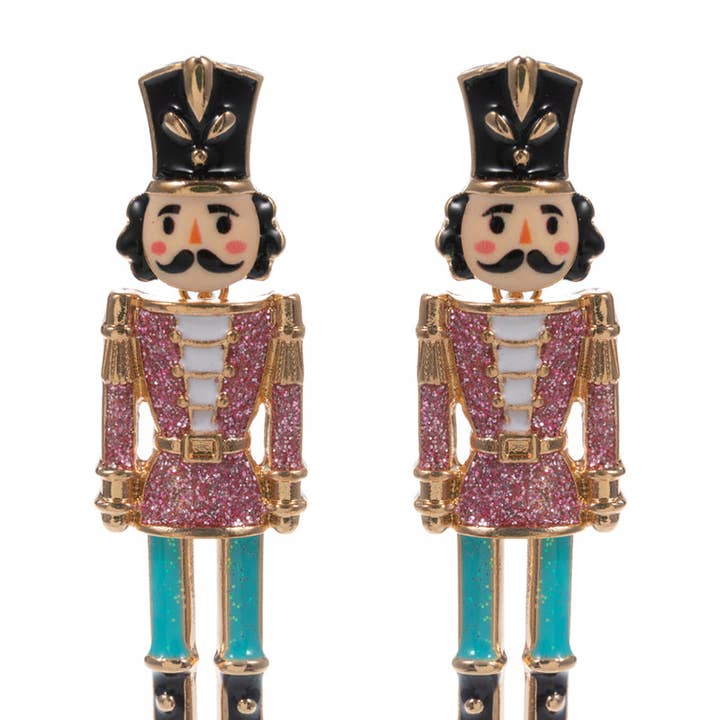 Boucles d'oreilles de Noël casse-noisette 2" en métal rose coloré pour la vente par What's Hot