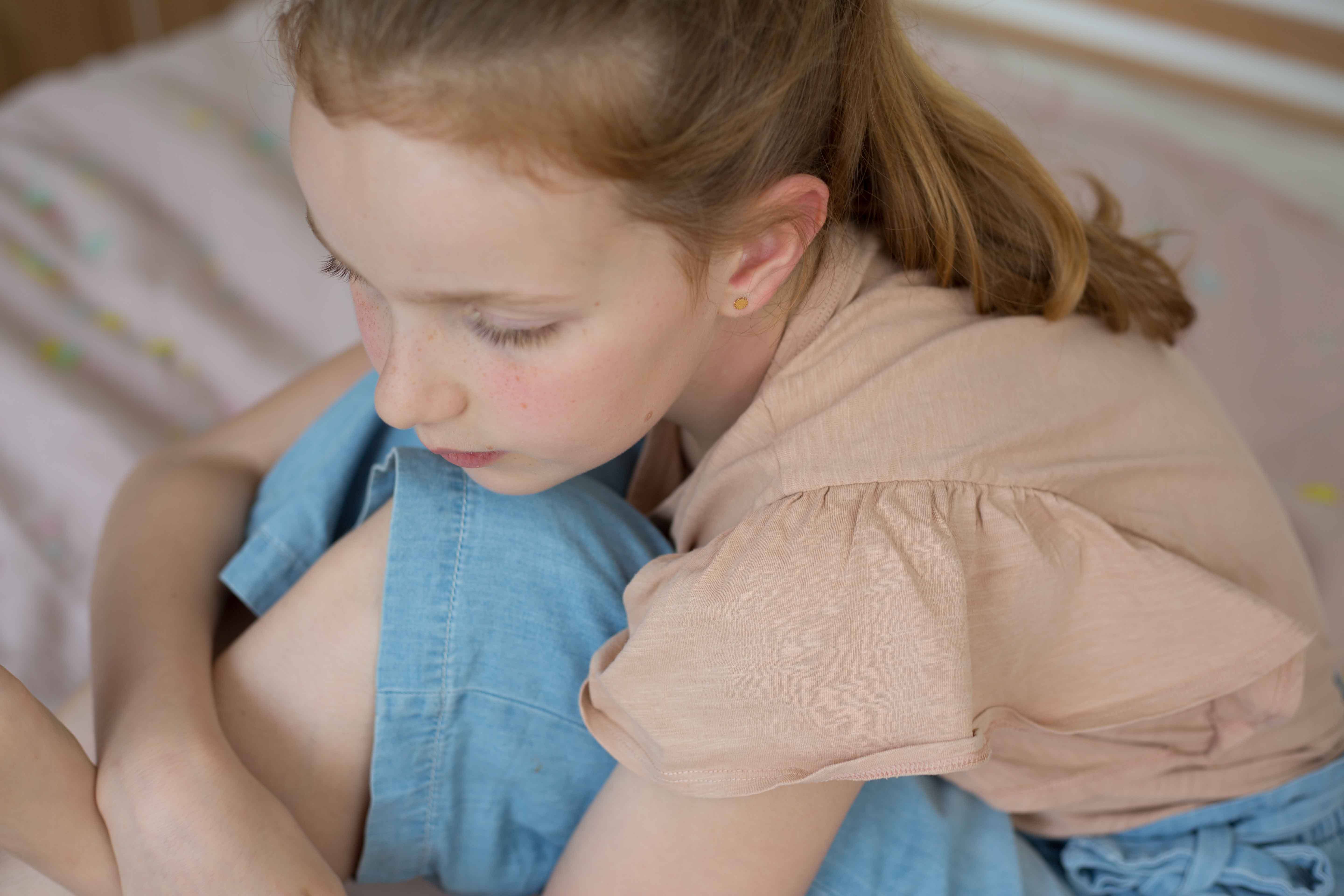 Adorabili - Wholesale Stud/Post Earrings - Daisies6