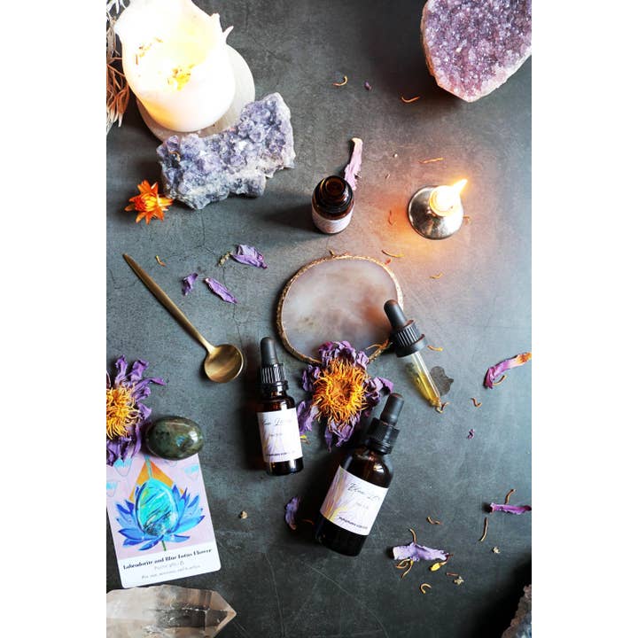 Ayamani Naturals - Wholesale Tincture - Blue Lotus 10:1 Extract Tincture for Lucid Dreaming4