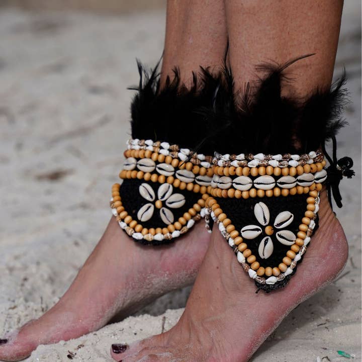 Gypsea Beach Life - Wholesale Anklet - Boho crochet Cowrie Shell Anklet with Beads & Feathers