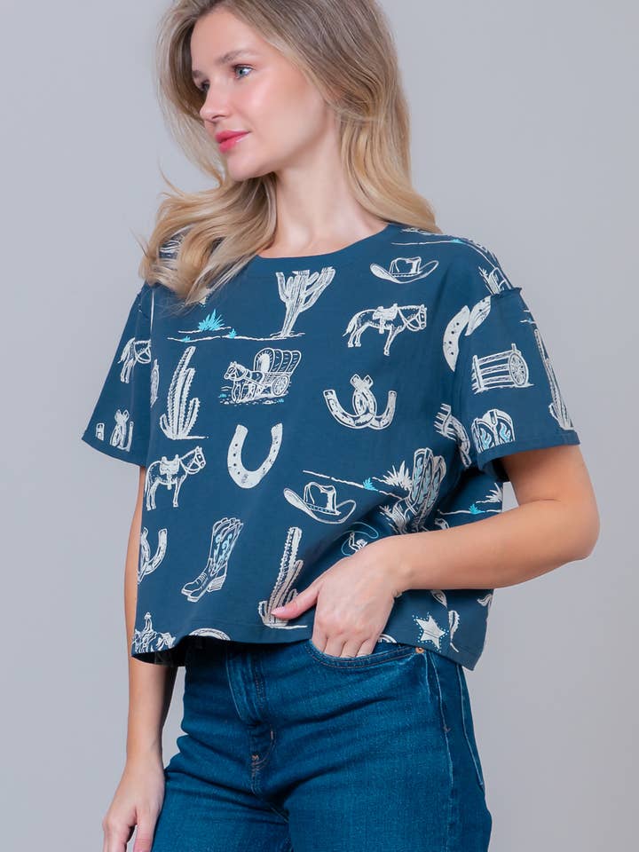 Taelynn - Vendita all'ingrosso Maglietta - Donna - HT28781T-MAGLIETTA A MANICHE CORTE CON STAMPA WESTERN E SCOLLO ROTONDO2