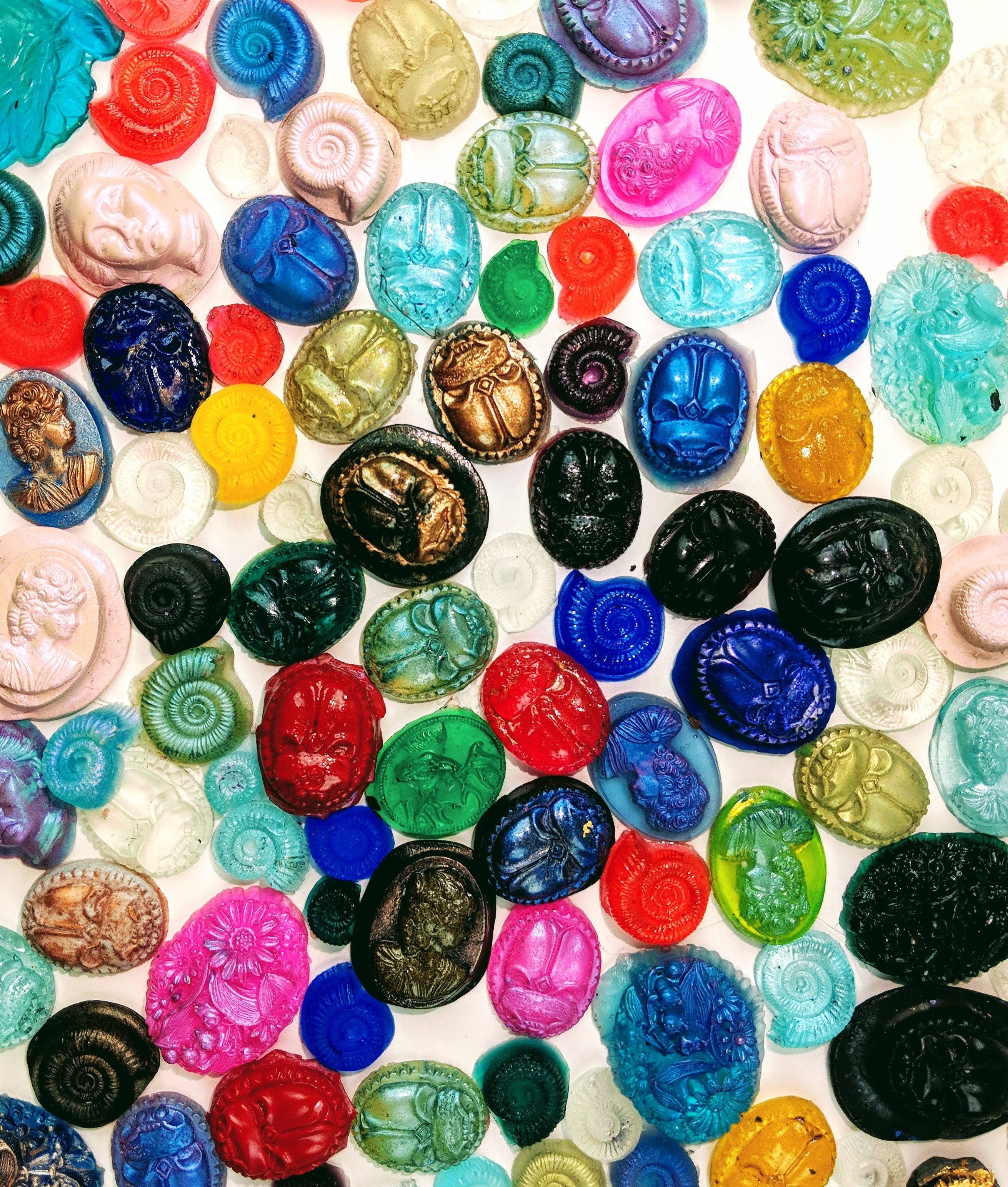 Gay Isber Designs - Wholesale Crafts, Hobbies & DIY - Autographed by Gay Isber Making WOW Jewelry book published by Fox Chapel Publishing7