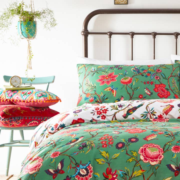 Pomelo Tropical Floral Duvet Cover Set Verdi for wholesale on Faire1