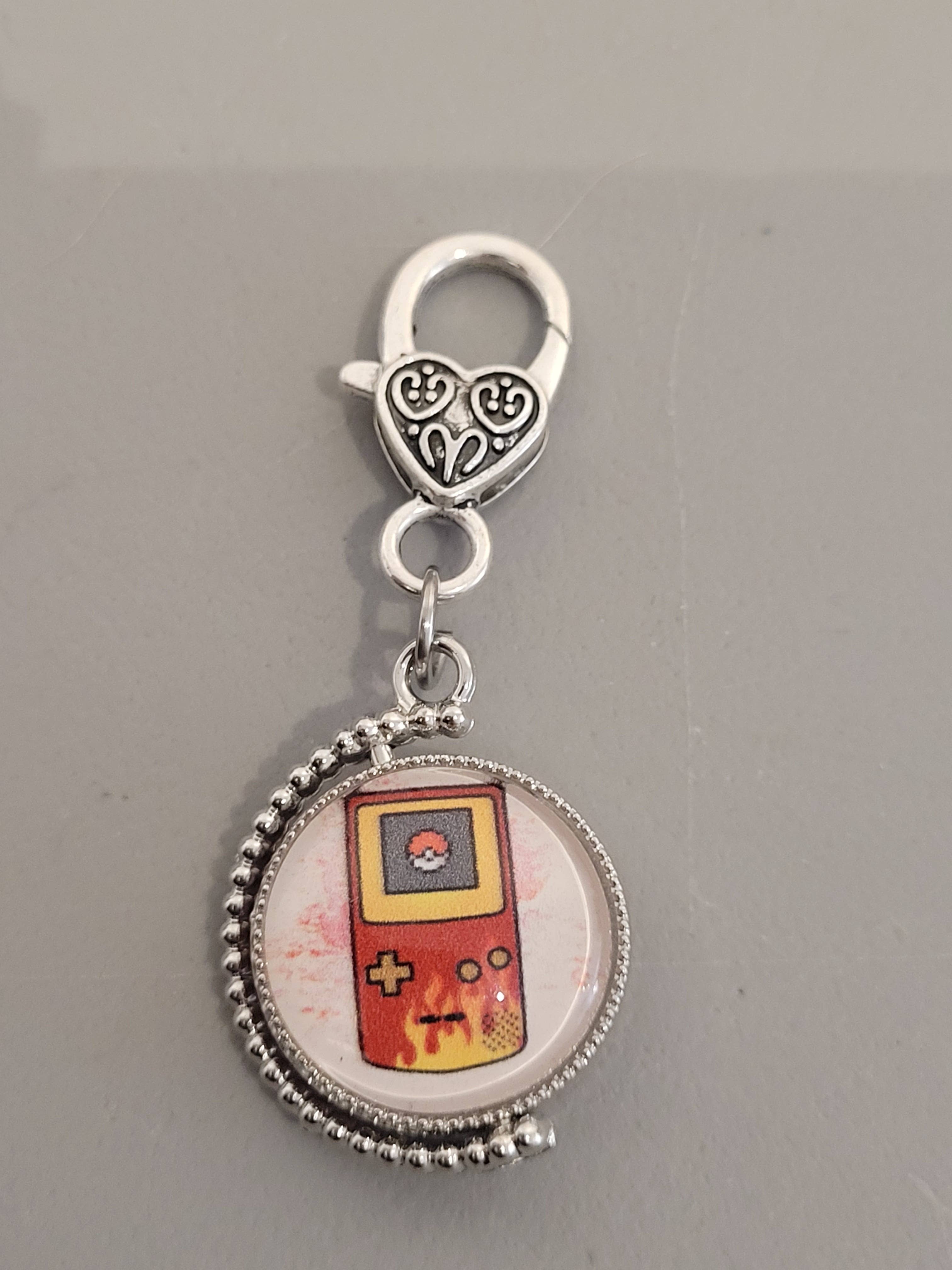 Con-Quest Crafts – wholesale Keychain – Unisex – Gaming Inspired Fidget Charms double-sided  keychain13