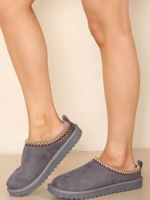 No Doubt Shoes - Wholesale Slippers - Women's - WOMENS FAUX SUEDE EMBROIDERED COZY SLIPPERS BOOTS13